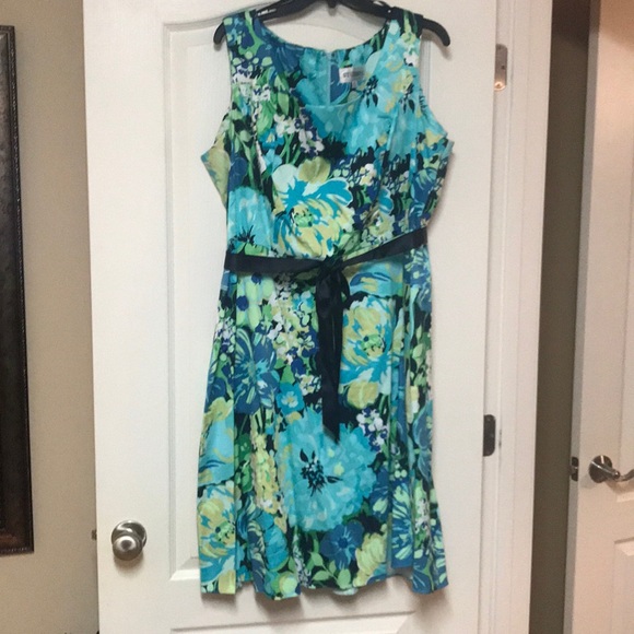 Studio 1 Sleeveless Dress - Picture 1 of 2